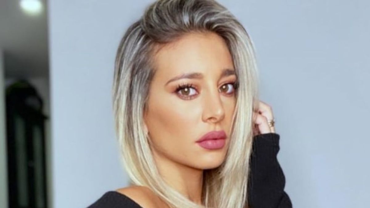 Sol Pérez conquistó desde distintos ángulos con una bikini combinada en las playas de México