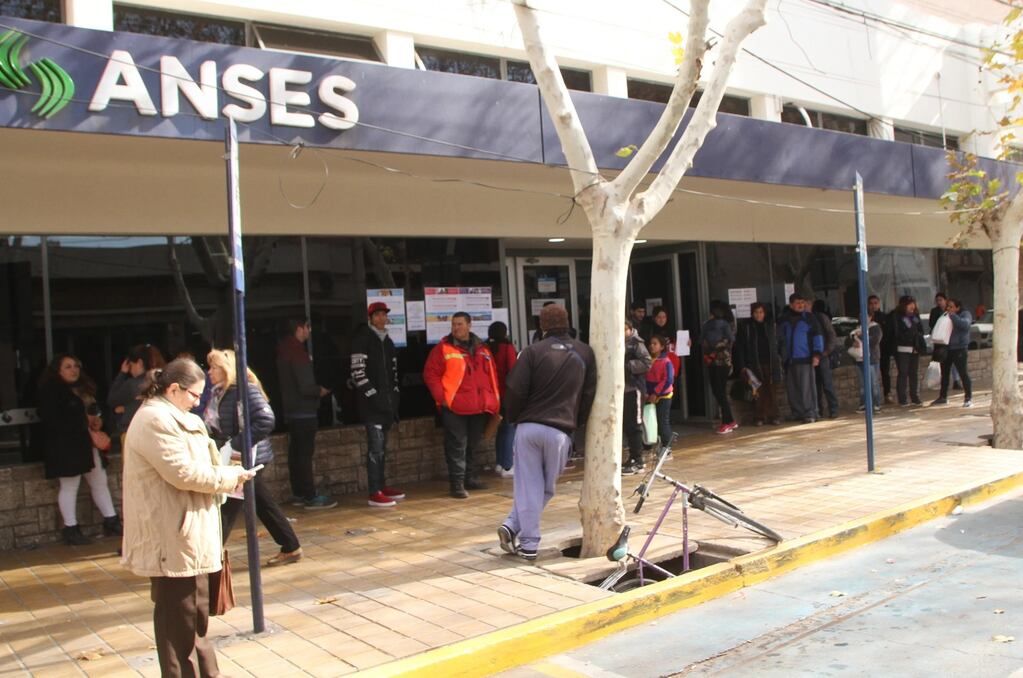 El propietario del edificio, Omar De Lara solicitó el desalojo