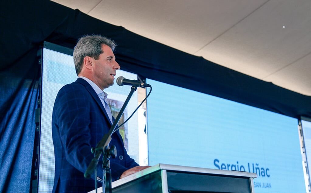 Es la primera empresa de industrialización de aceite de oliva de la región