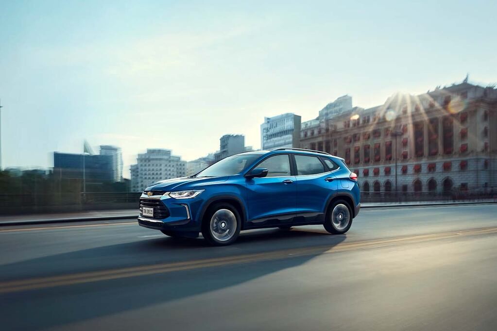 También los autos importados y sus repuestos tienen problemas para ingresar al país.