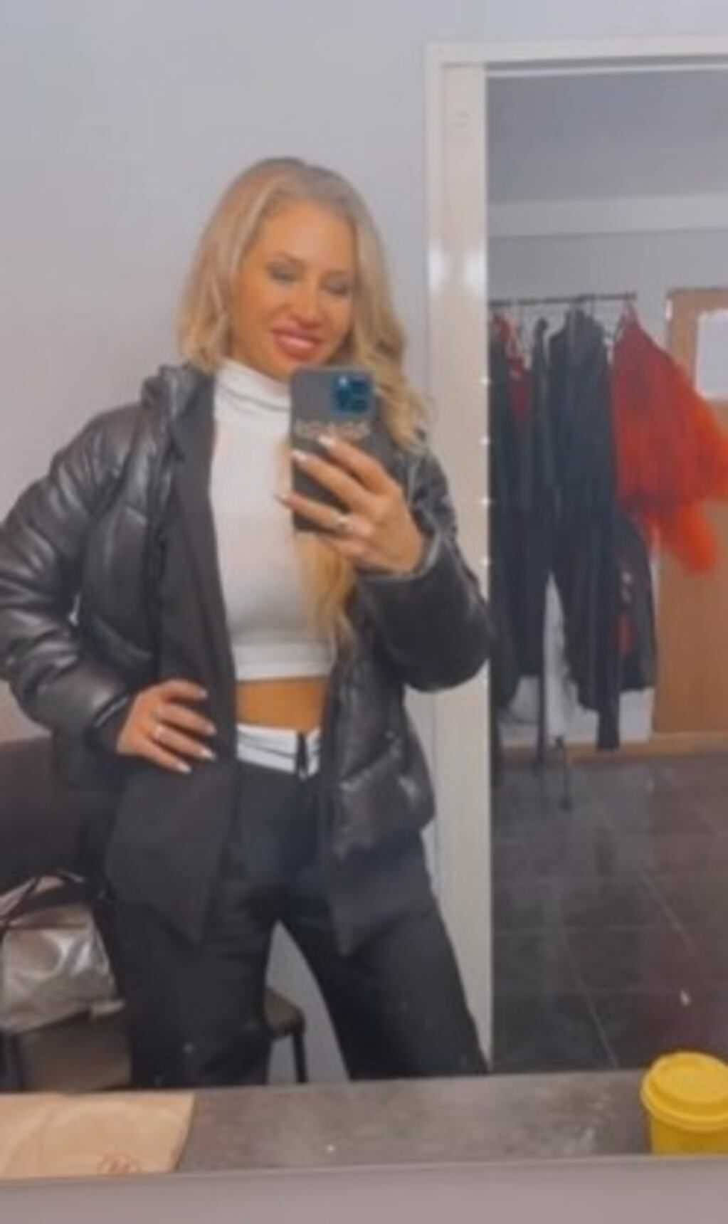 ¿Look 1 o look 2 para Adabel Guerrero?