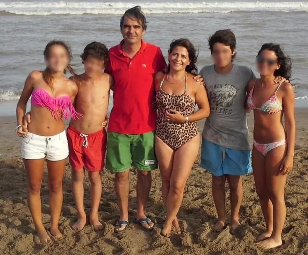 La familia de Alejandro Bórbore. Foto Tiempo de San Juan