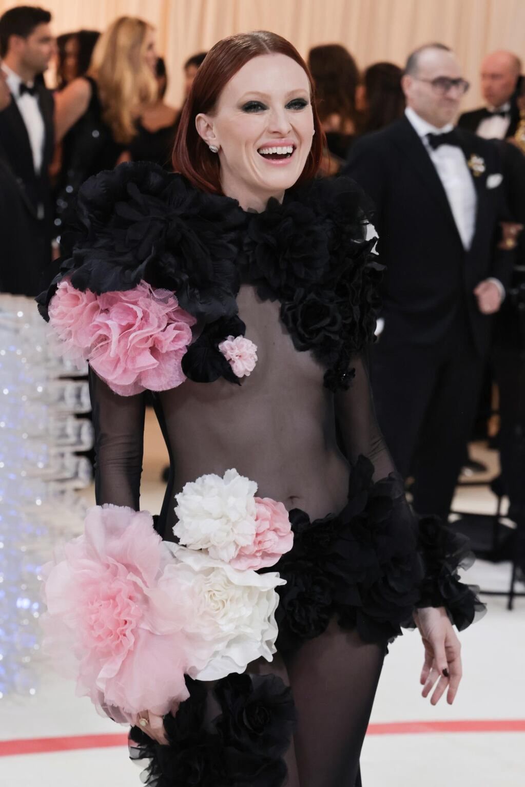 New York 01/05/2023.- Karen Elson en la alfombra para la Met Gala 2023, el evento benéfico anual del Instituto de Vestuario del Museo Metropolitano de Arte, en Nueva York.