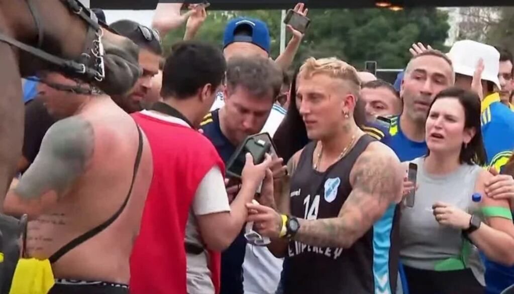 El Polaco en el Maracaná alentando a Boca.