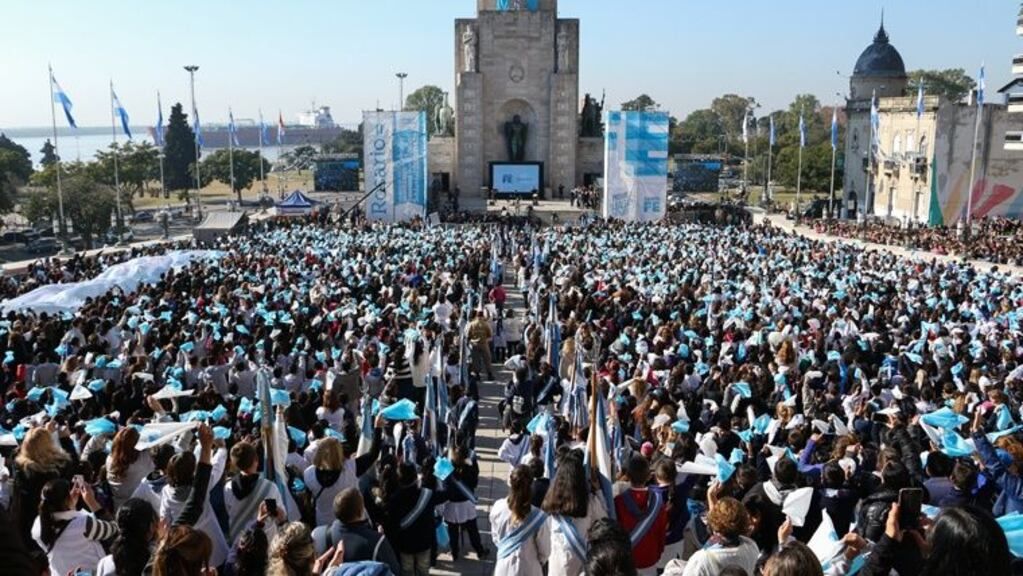 Promesa a la Bandera en Rosario