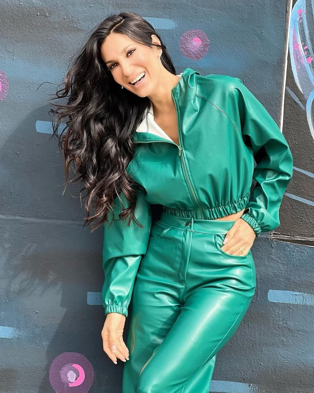 Silvina Escudero demostró porqué el turquesa es su mejor color con un conjunto deslumbrante.