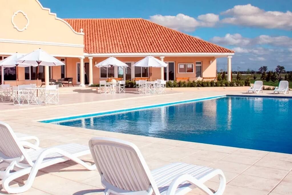 Así es la casa que compartían Jesica Cirio y Martín Isaurralde, la misma donde el exjefe de Gabinete de la provincia de Buenos Aires estaría viviendo. (Internet)