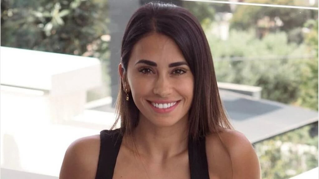 Antonela Rocuzzo siempre está a la vanguardia cuando se trata de belleza y moda.