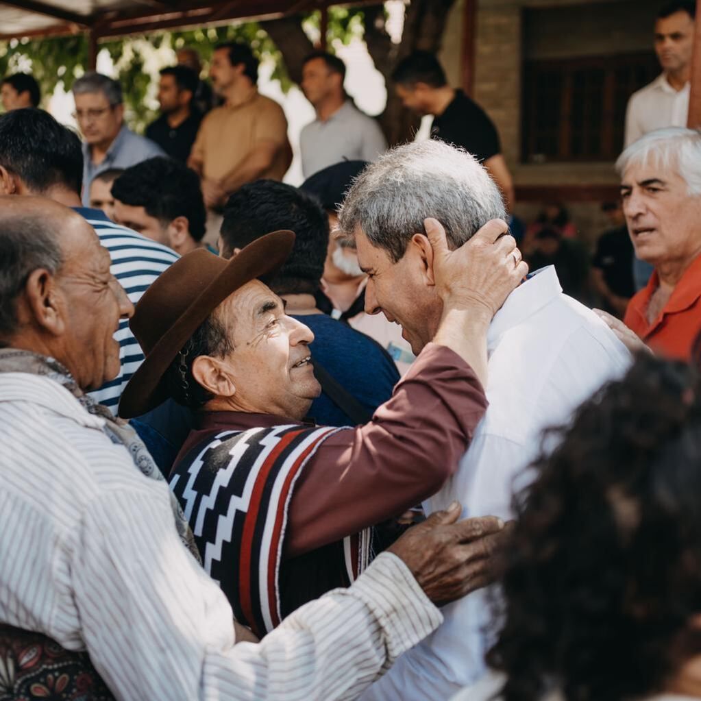 Uñac en el acto de inicio de la Cabalgata de la Fe