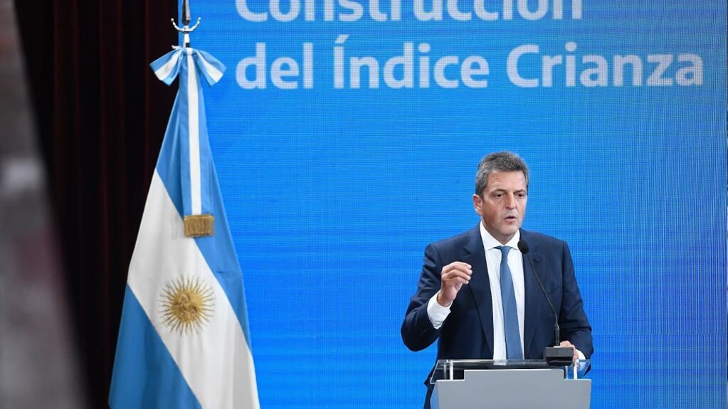 Massa estuvo a cargo de la presentación del Índice Crianza del INDEC