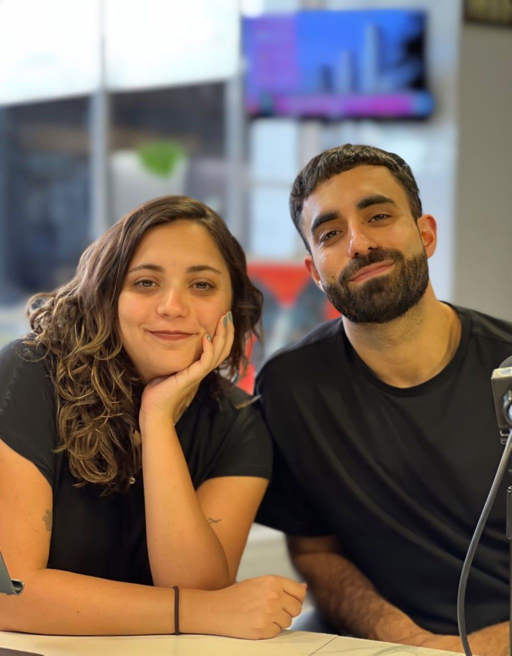 Galia y Eial Moldavsky firmaron la carta en repudio a Milei. 