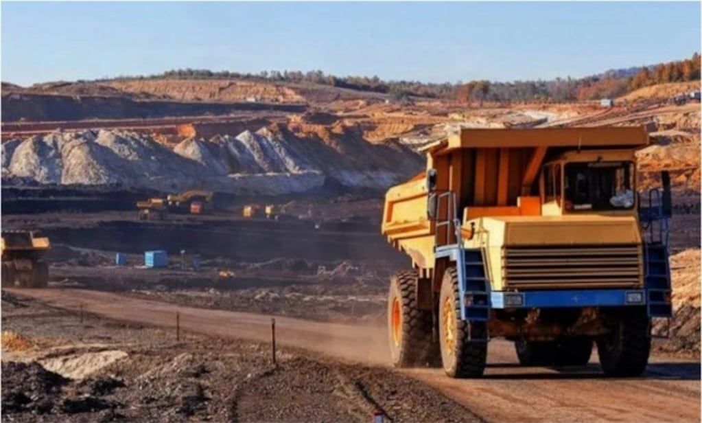 Minería en Cerro Amarillo.