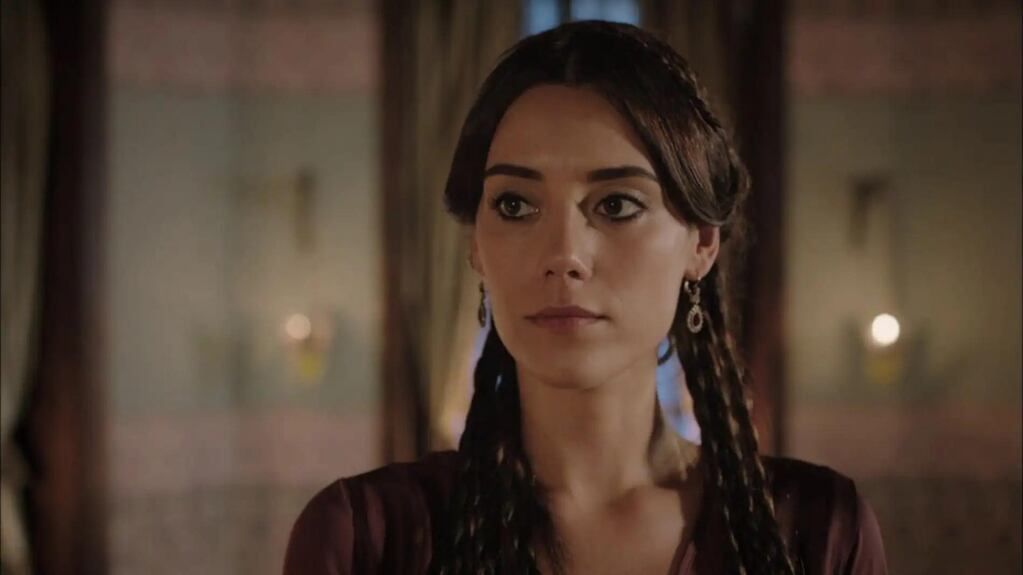 Cansu Dere en "El Sultán"