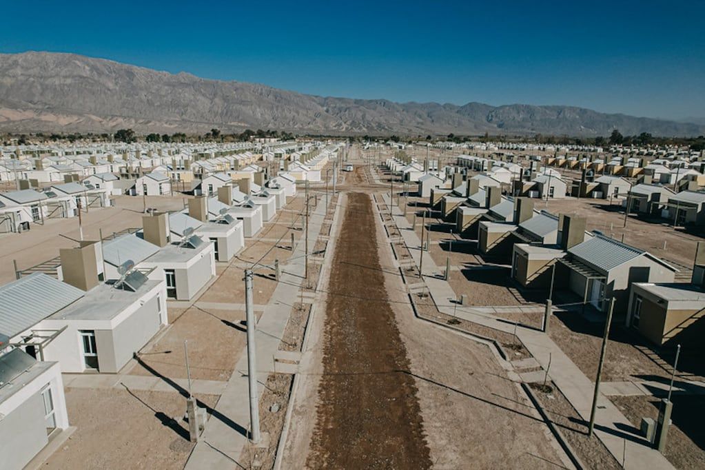 El IPV entregará más de 700 viviendas en Pocito