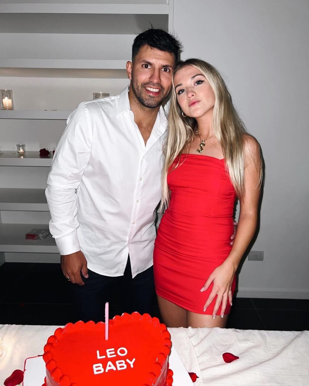Sofía Calzetti junto al Kun Agüero