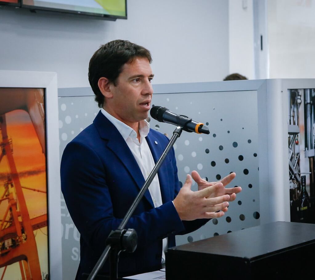 El ministro de Producción y Desarrollo Económico, Ariel Lucero.