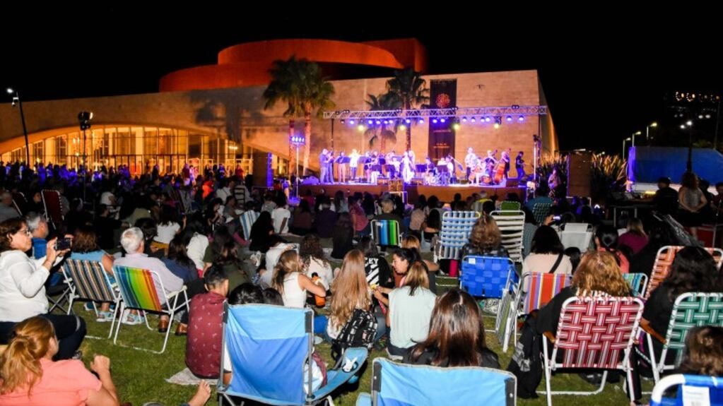 Espectáculos en San Juan por el fin de semana largo.