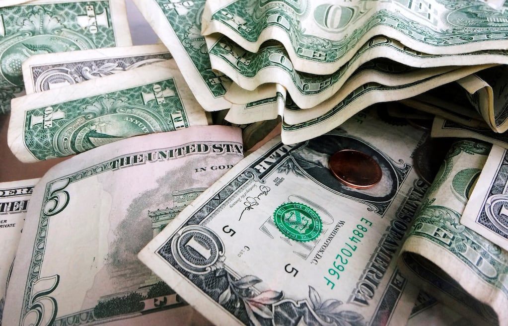 Ni "MEP" ni "ahorro", los jubilados con moratoria no podrán acceder a la compra de dólares