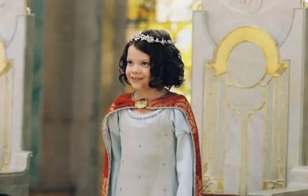 Así luce la actriz que encarnó a Lucy en Las crónicas de Narnia.