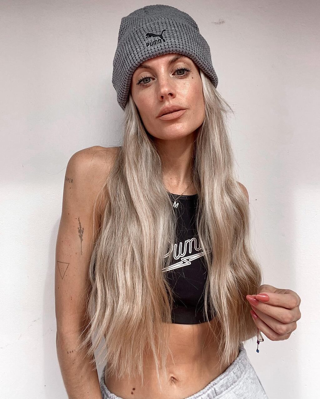 Melina Lezcano sedujo en Instagram con un look otoñal re canchero