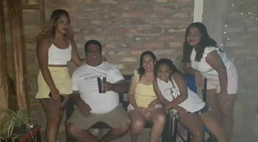 Tamara Guevara (19) quedó huérfana junto a sus hermanas de 17, 11 años y la beba de pocos días de vida - 