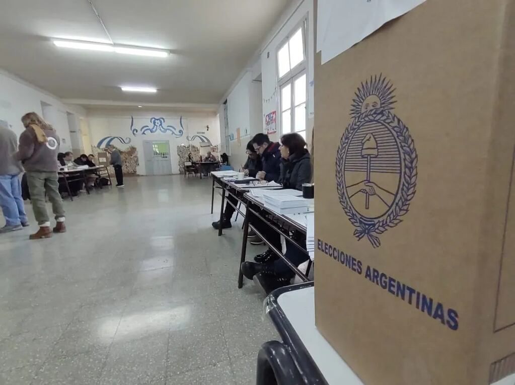 El hecho se produjo en la mesa n°698 de la escuela 14 de Febrero