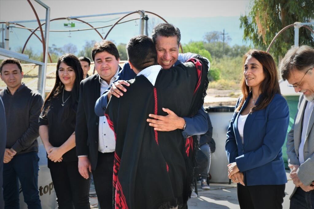 Autoridades provinciales y nacionales hicieron la entrega de las maquinarias