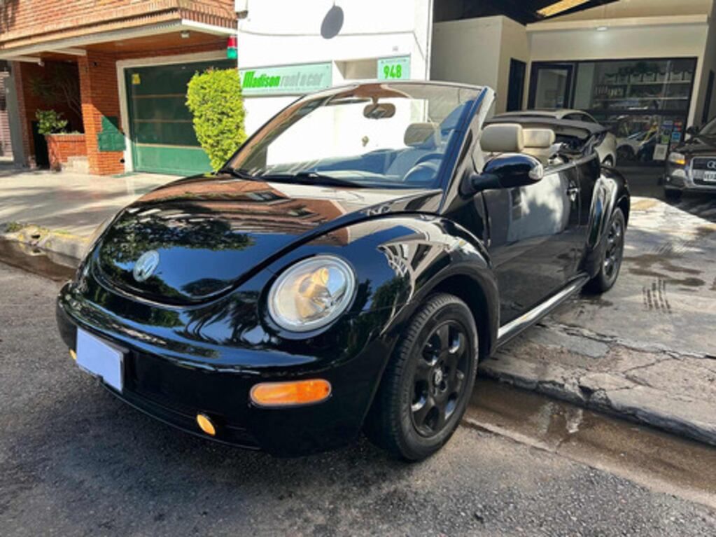 Así es el auto que le regaló Rusherking a la China