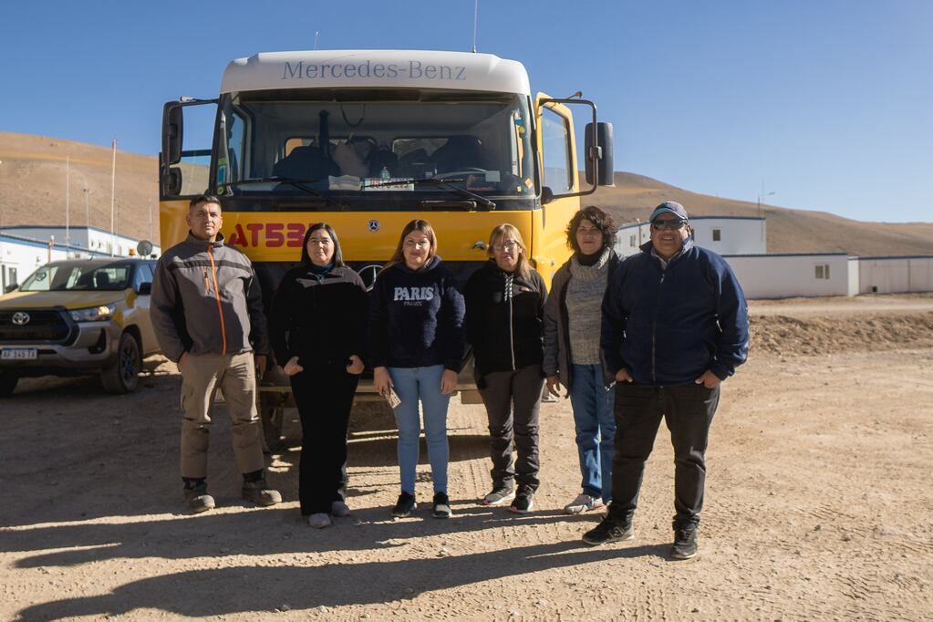 Los equipos del campamento.