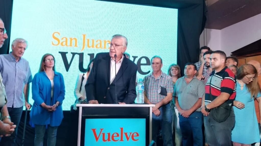 Gioja esta mañana lanzando su candidatura.