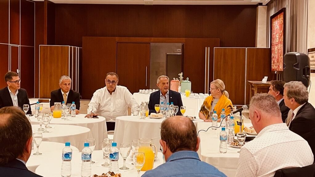 Referentes de la minería.