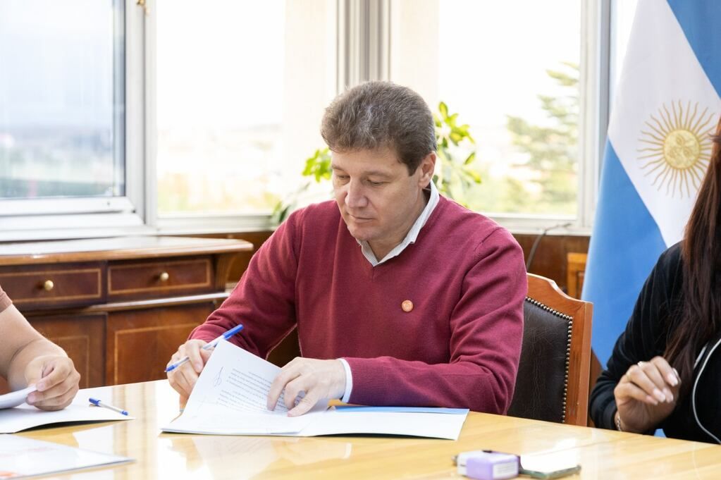 El gobernador de Tierra del Fuego, Gustavo Melella.