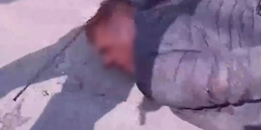 El delincuente fue reducido por los vecinos de la zona y luego por la policía.