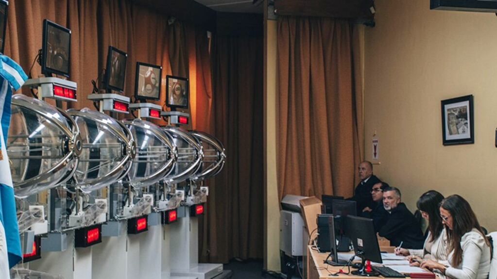 El sorteo de las viviendas.