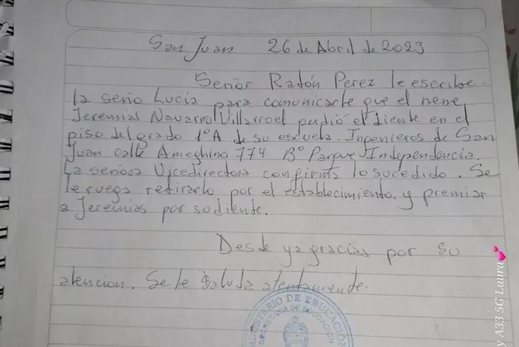 La mamá de Jeremías, de 7 años, destacó a la seño Lucía, que escribió la cartita después de la caída accidental de un diente e su hijo.