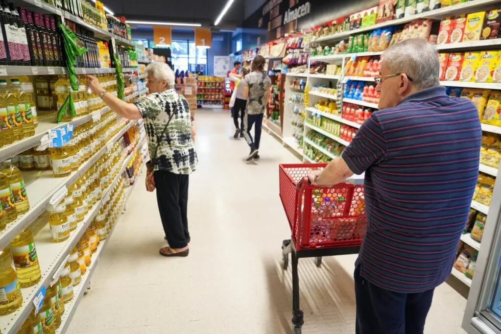 Durante el mes de agosto, la producción de Alimentos y Bebidas experimentó un incremento anual del 1,5% a precios constantes