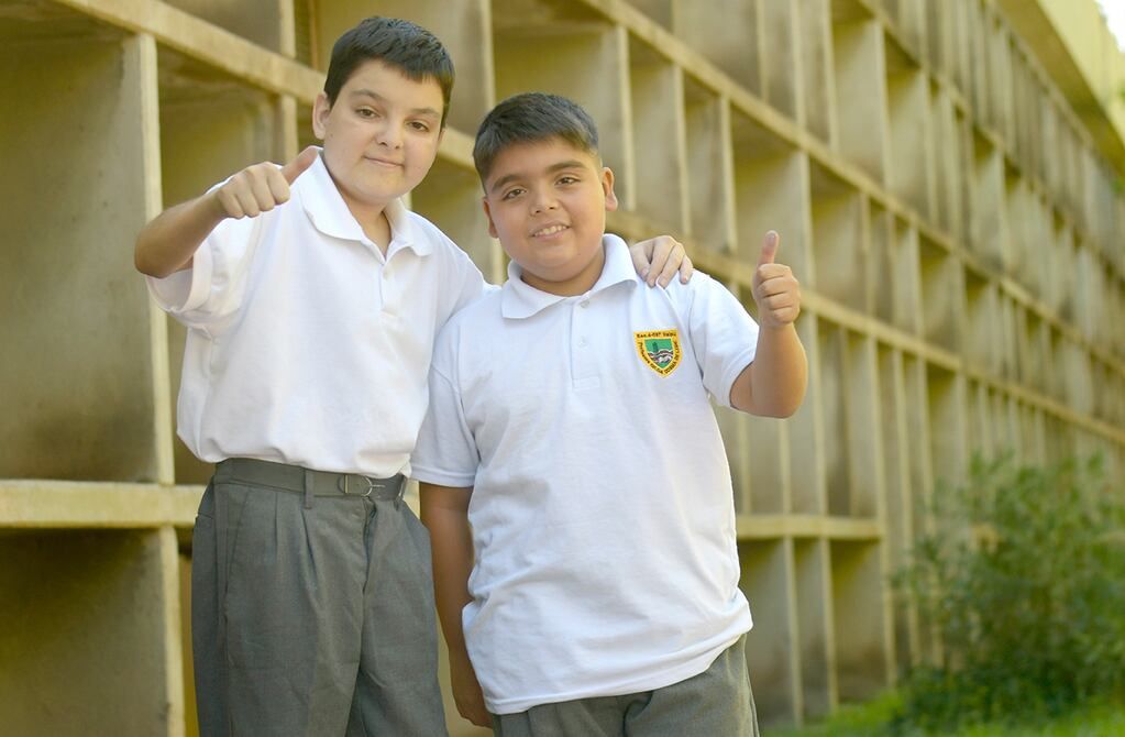 Uniformes y demás gastos de educación.