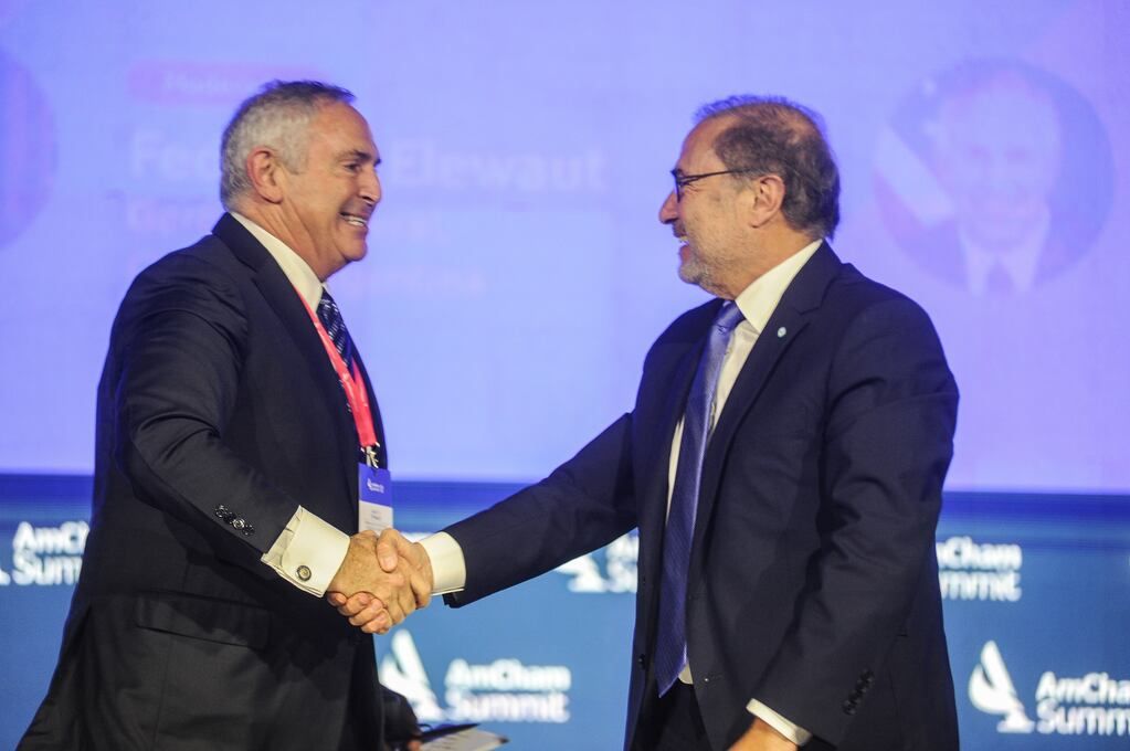 Amcham 2023Jorge Arguello embajador Argentino en EEUU junto a Marc Stanley Foto Federico Lopez Claro