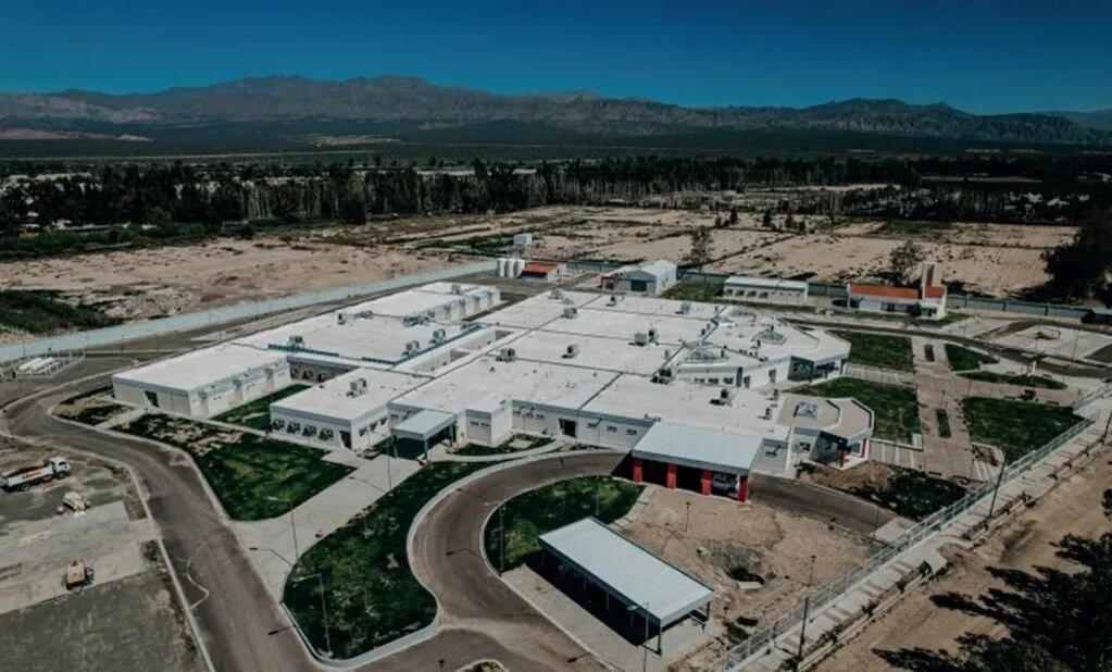 Los jóvenes fueron trasladados al hospital San Roque