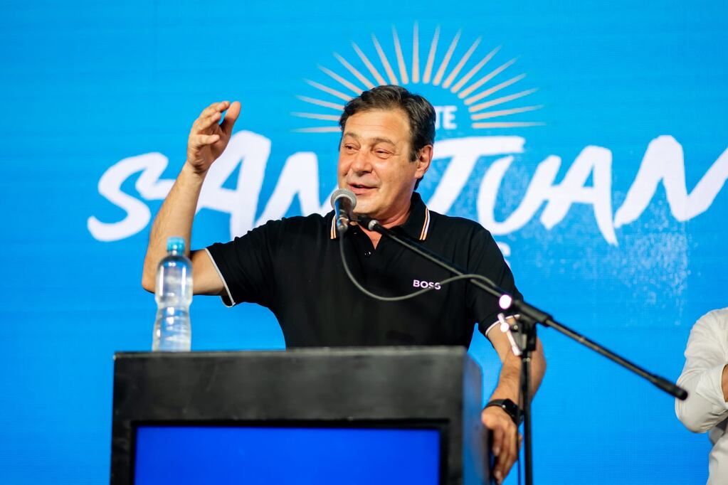 El flamante candidato resaltó que con Sergio se conocen de memoria y que tienen los mismos objetivos para la provincia. Llamó a darle continuidad al modelo y anticipó un triunfo el mes que viene.