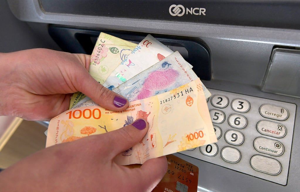 Nuevo bono para jubilados y pensionados. 

Foto: Orlando Pelichotti

