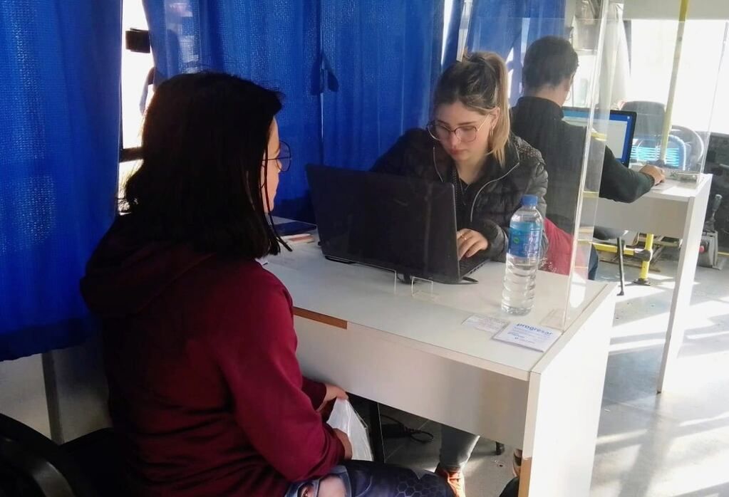 Quienes no cobraron el Progresar de abril, recibirán un pago doble en mayo