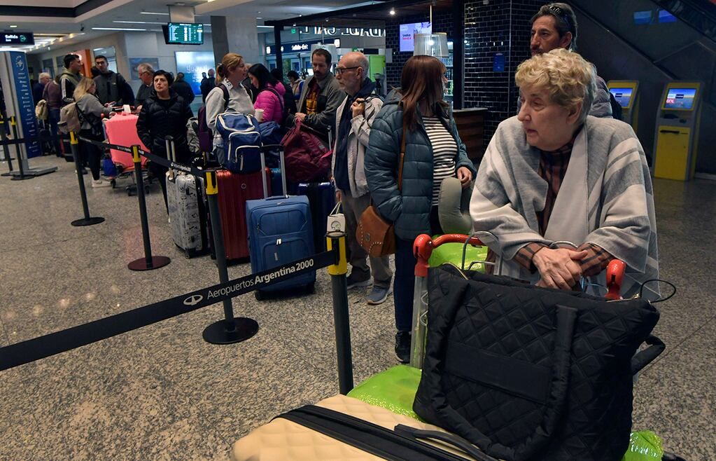 Jubilados y pensionados tendrán un 20% de descuento en Aerolíneas Argentinas. 

Foto: Orlando Pelichotti