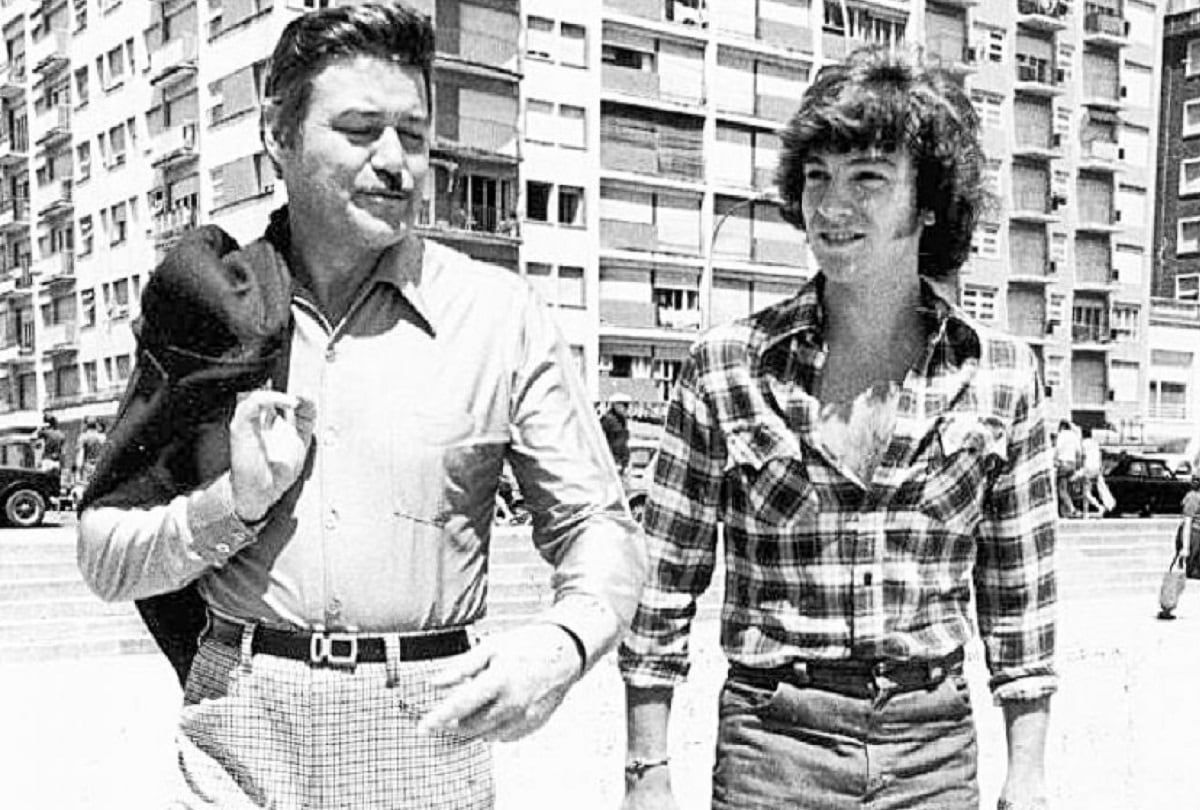 Guy Williams y su leal amigo Fernando Lúpiz en Argentina. Ambos compartieron obras teatrales y circenses con gran éxito. / Archivo