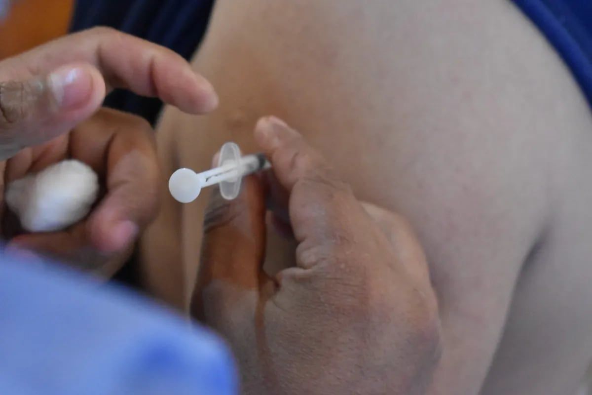 Pese al contexto de incertidumbre, garantizan vacunas y campañas para niños y adultos en Mendoza
