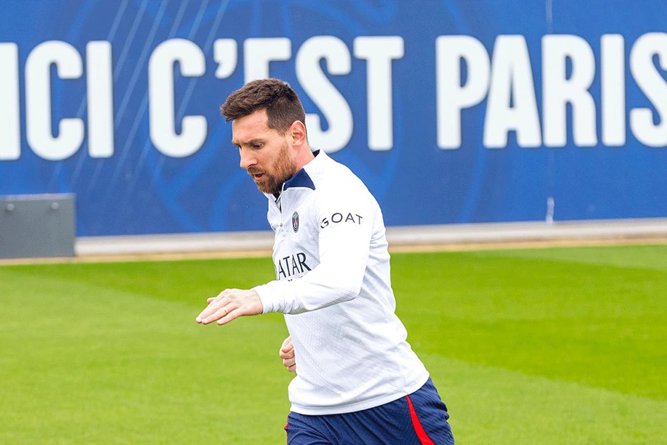 Lionel Messi volvió a entrenarse este lunes con el PSG. (@PSG_espanol)