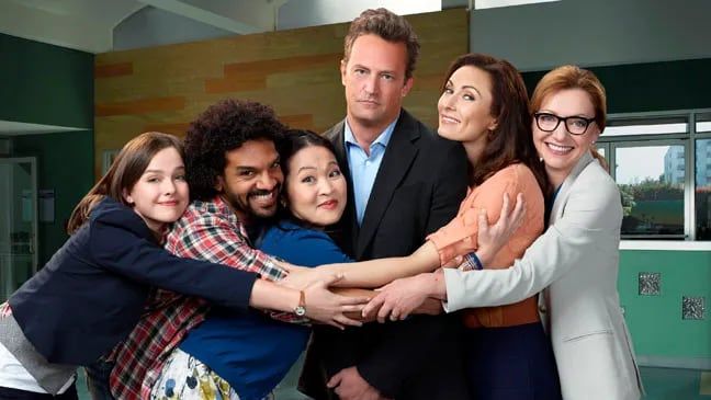 "Go on", con Matthew Perry.