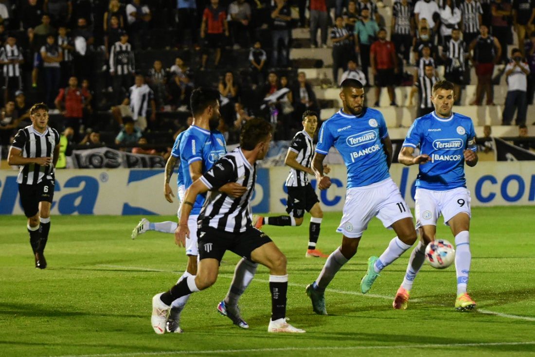 Gimnasia y Esgrima (Mza) vs Belgrano (Cba) Foto: Mariana Villa