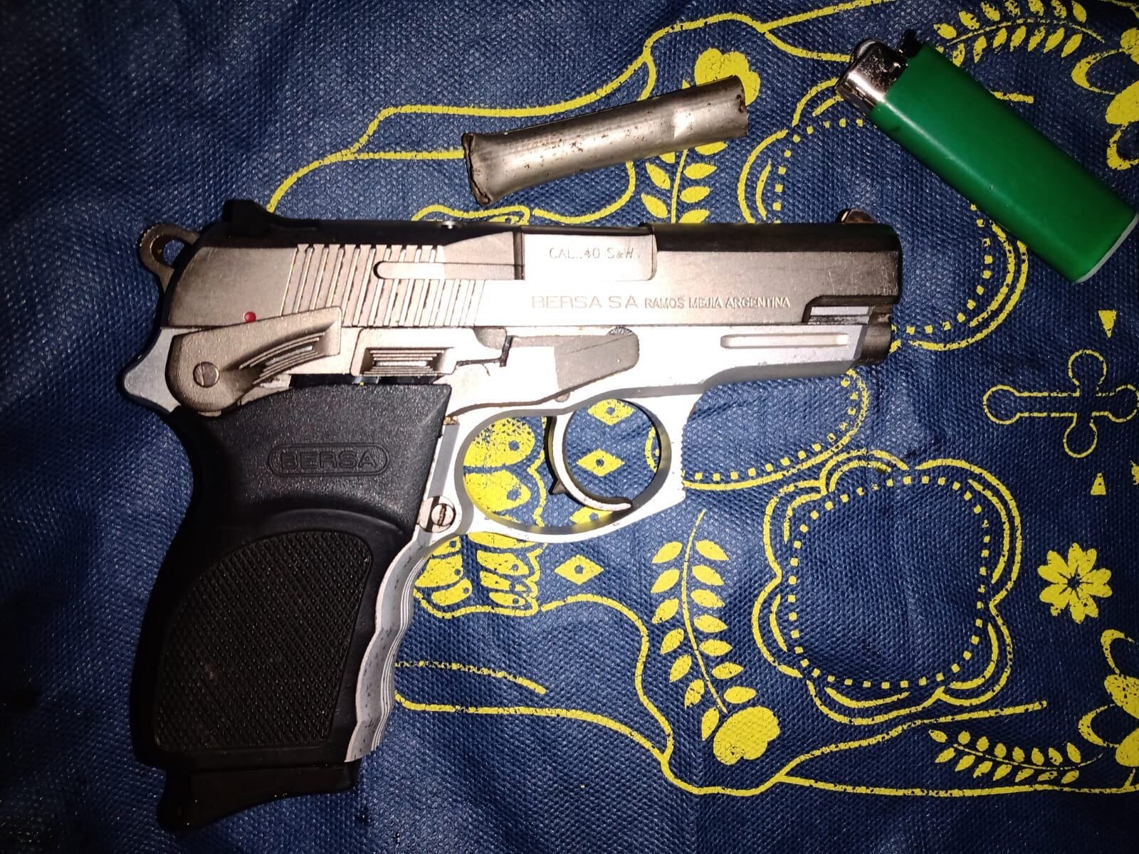 Una de las armas secuestradas. / Prensa Seguridad