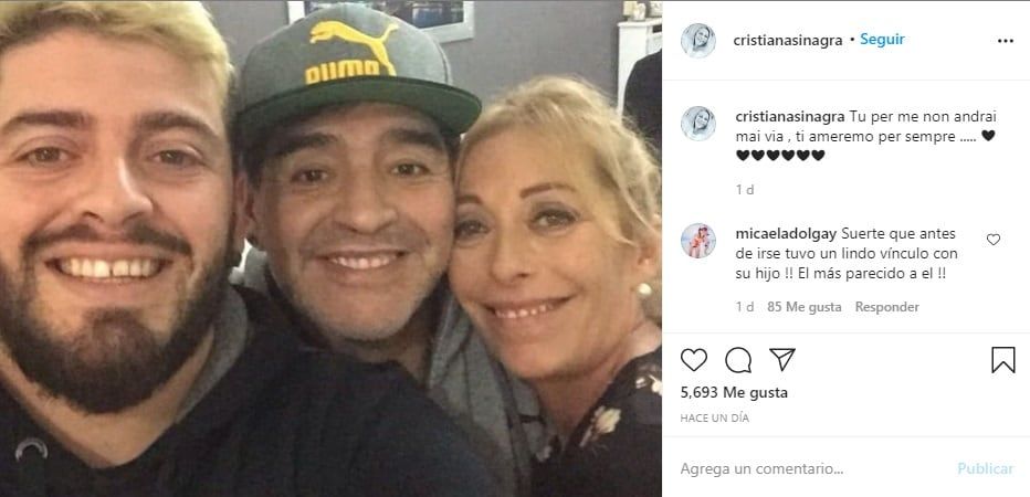 Cristiana Sinagra en redes